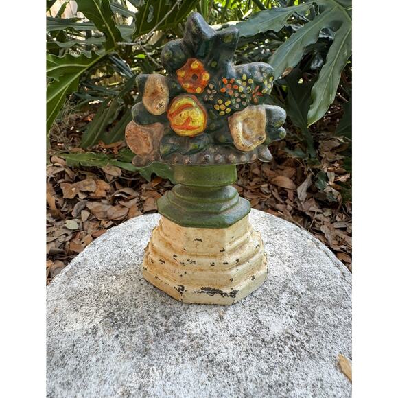Antique Hubley Cast Iron Doorstop Floral Bouquet Primitive Painted 7” Moody Dark - Picture 1 of 9